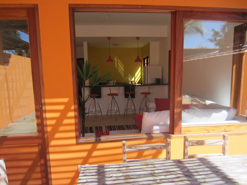 Lirio House. front beach. 3 ensuites, 1km from old center, w